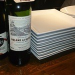 ラトリエ・ドゥ・ヴィーブル - カウンターの食器類