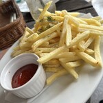 ピッツェリア バール コネリ 横須賀中央 - ポテト