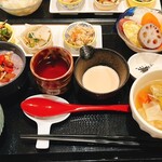 ヒル薬膳粥・ヨル貝料理カイノクチ - 