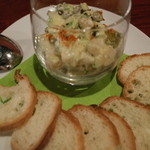 フランス家庭料理  グランダミ - コチとアボガドのタルタルソース