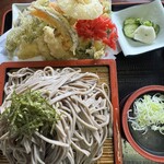 本格手打ち蕎麦・うどん 芭蕉苑 - 天ざるそば