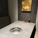 西中州焼肉 きらく - 店内