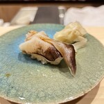 すしのいずみ - 生の鳥貝