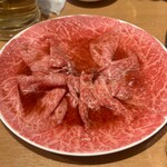 炭火焼肉ホルモン まるは - 