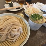 地粉うどん わだち草 - 