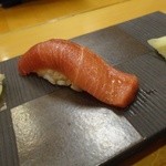 梅乃寿司 - マグロ