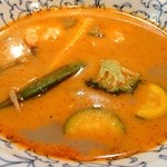 ラヴィリンス - ビクスレッドカレー