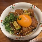 魚小屋よしき - メジマグロのユッケ