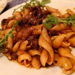 カサレッチョ - タコの煮込みパスタ