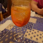 カサレッチョ - カンパリとスパークリングワインのカクテル