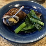 れんげ料理店 - 突出し　つぶ貝、青菜おひたし
