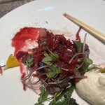 しまなみふれんち Murakami - 崩すといっぱいのビーツ。これが鰹に合います。