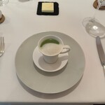 レストラン・モリエール - クレソンとカブの熱々ポタージュ