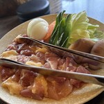 塚原の里 - 地鶏は一人前150gです