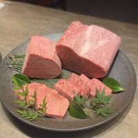 USHIGORO S. SHINJUKU - 