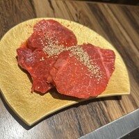 黒毛和牛ヘレ肉専門店 炭火焼肉 りきちゃん 北浜店 - 