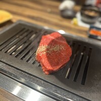 黒毛和牛ヘレ肉専門店 炭火焼肉 りきちゃん 北浜店 - 