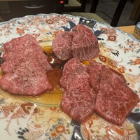 神戸焼肉 金虎 - 