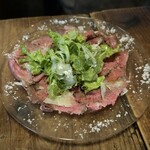 東京基地 - ■トリュフ香る牛肉のカルパッチョ ¥700