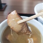 鬼ヤンマ - チャーシューなどの具がゴロゴロと入ってます!