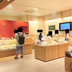 やまだ屋 - やまだ屋 ミナモア店 店内は多くの人でいっぱいです (2025.06.01)
