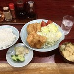 園春 - チキンカツ定食¥800
