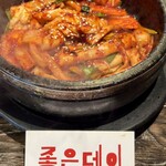韓国料理ジョウンデー - ❷石焼イカ炒め