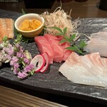 地酒炭焼肴や - 