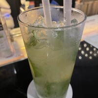 R1 TOKYO Bar&Restaurant - 