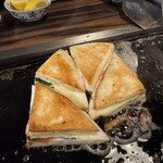 小麦っ娘 - チーズハンペン？