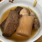 サカトケ乃カミ - おでん5種盛りは514円でお手軽