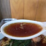 中華朋絢 - 二つのタレを合わせる醤油スープ！！