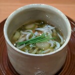 鮨 たかはし - 茶碗蒸し（シラス、アスパラ、毛ガニ、あおさ）