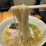 302755554 - 麺