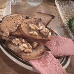 立飲ビストロ Ryo - 究極のレバーパテ