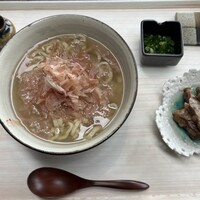 La BOMBANCE 古宇利島 - 