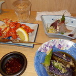 Hata - 花咲カニも、ナスとおくらの煮浸しも324円