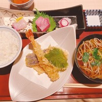個室処 稲田屋はなれ 八重洲店 - 