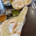 ネパール・インド料理&バー マナカマナ - 