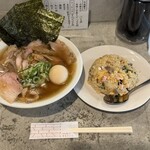 駅前中華そばリベット - 