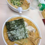 らーめん五丈原 本店 - 奥のはとんしお小