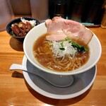 麺家 たけ田 - のどぐろ煮干しの出汁中華蕎麦と船内漬け！ホタルイカの沖漬丼