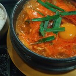 韓豚屋 - ランチの純豆腐チゲ