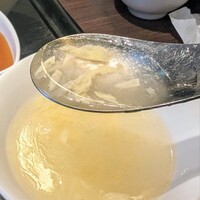 シェンロン - ランチに付いてくる卵スープ