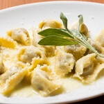 Vit - 料理写真:アニョロッティ デル プリン(ラビオリ)