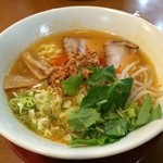 喜夢良 - 大名古屋ラーメン辛トロ塩味、800円。