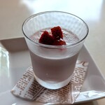 和田珈琲館 - 苺ババロア(2025年6月)