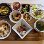 和田珈琲館 - 和田珈琲館プレート 1580円(2025年6月)
