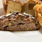 VOLLON - ドライフルーツとナッツ