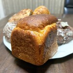 VOLLON - パンドミのお尻